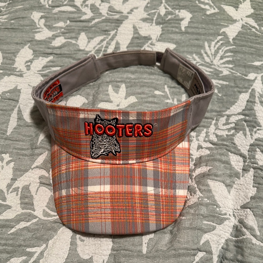Hooters Plaid Visor